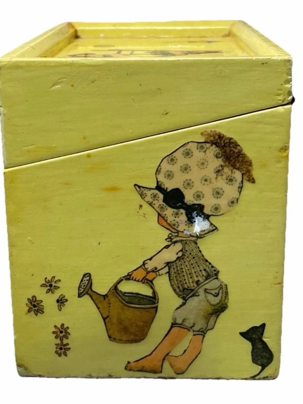 Vintage 1972 Signed Sadie Decoupage Wooden Box Bonnet Girl & Cat Cottagecore